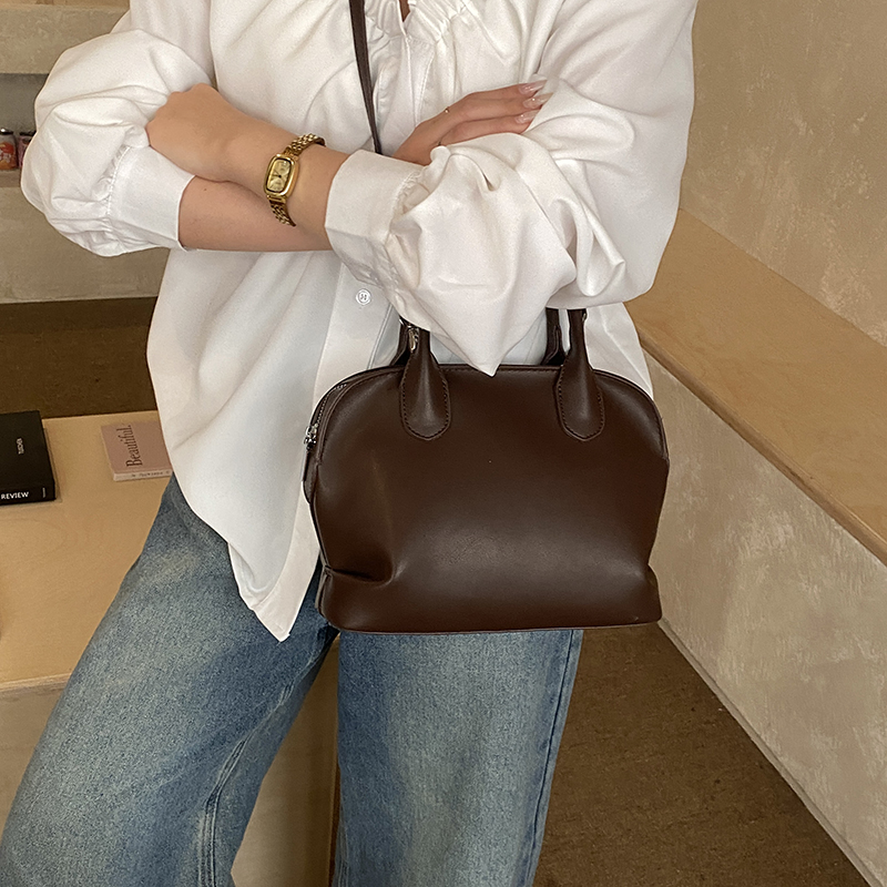 MOODS Vintage Top-handle Bags  - Luxury Bags 2026 Trends 评论和价格