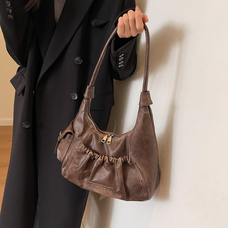 Distressed Vintage Shoulder Ba - Luxury Bags Consignment 评论和价格