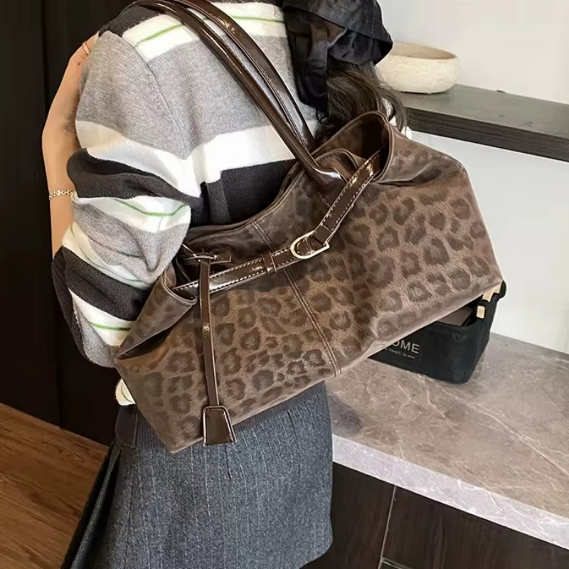 Leopard PU Leather Shoulder Ba - Luxury Bags 2026 Trends 评论和价格